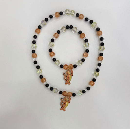 Tigg necklace bracelet set