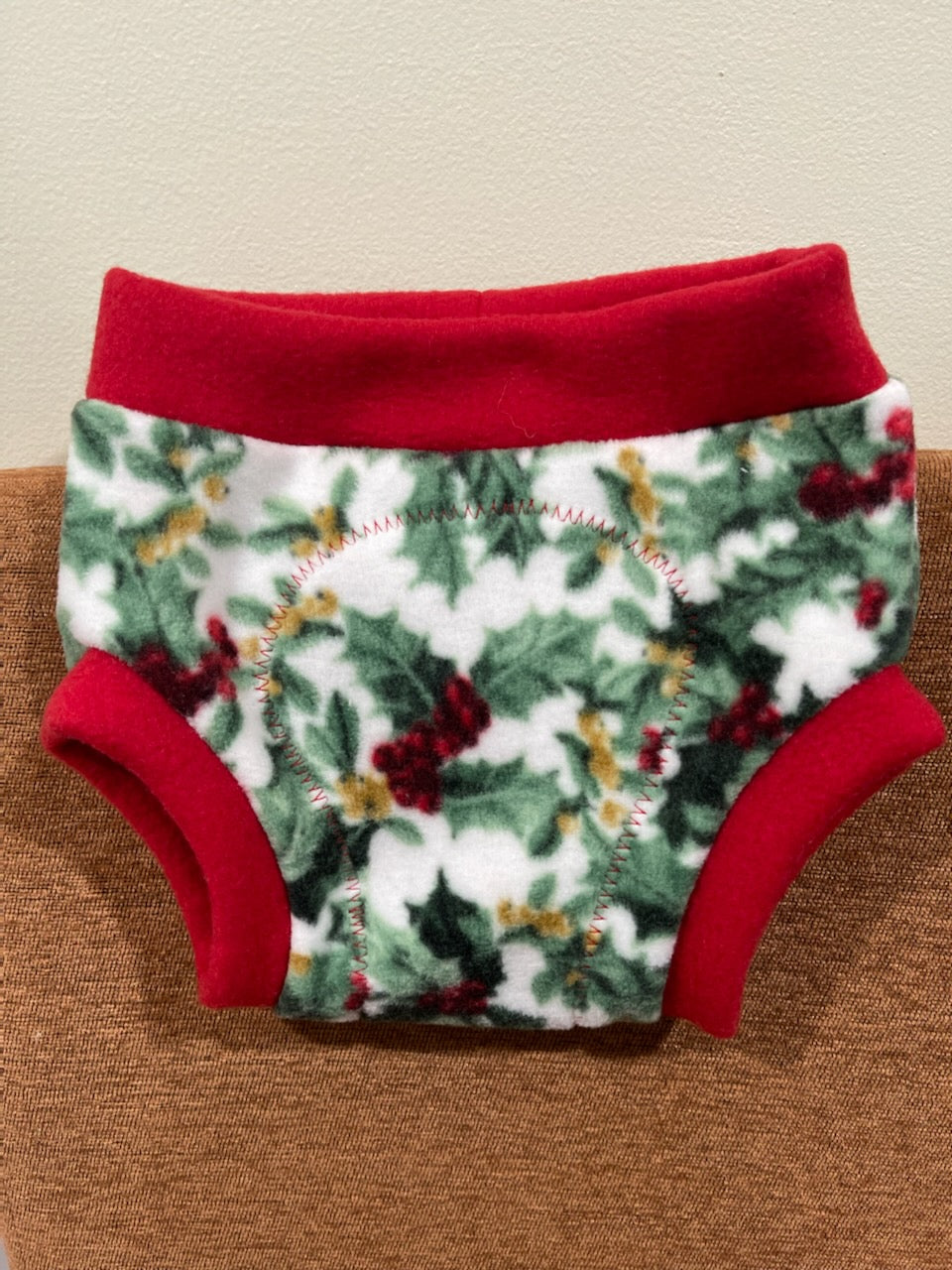 Christmas Holly Shorties With A Soaker
